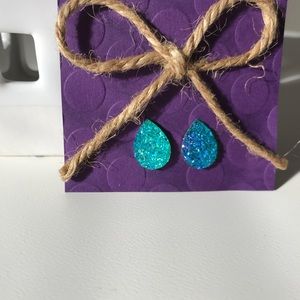 Handcrafted Teardrop Pearly Green Earrings Summer